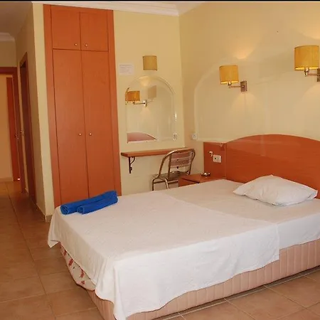 Blue Park Hotel 3*