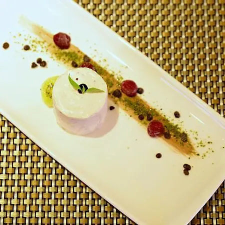 Blue Park Hotel 3*