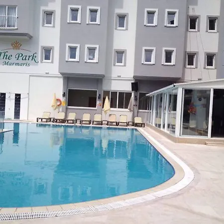 Blue Park Отель 3*