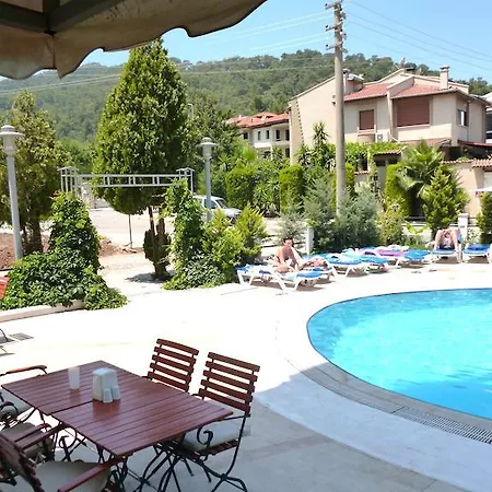 Blue Park Otel Armutalan