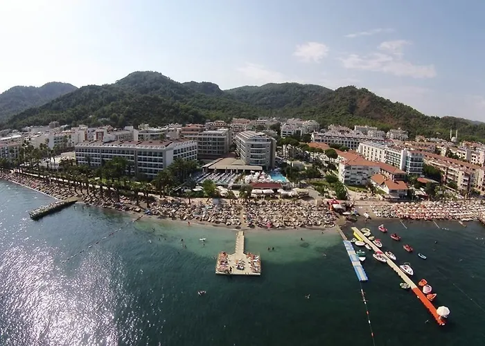 ホテル Blue Park Armutalanı