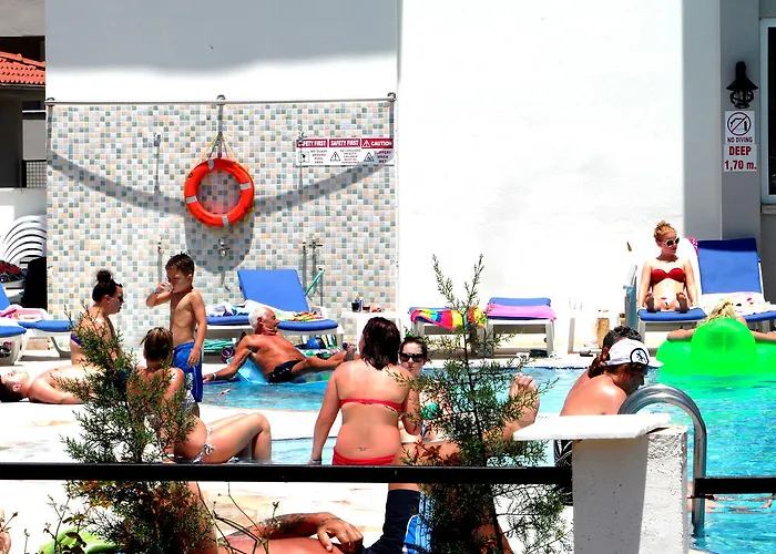 Blue Park ホテル Armutalanı